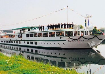 Tripulacion Mona Lisa Barco