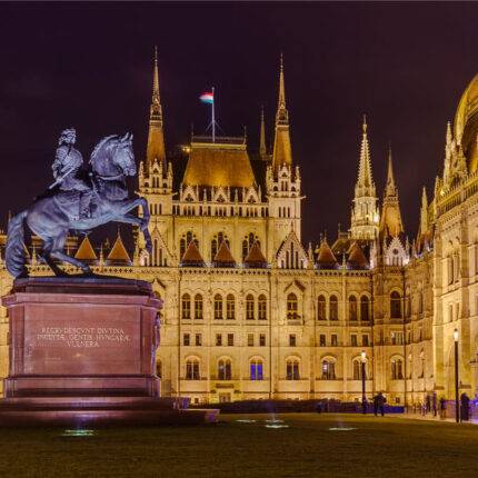 Parlamento de Budapest en Navidad
